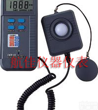 <em>DE</em>-<em>3351</em> <em>DE</em>-<em>3351</em>数位<em>照度计</em>