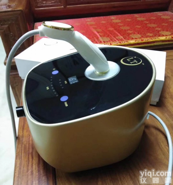 黄金眼<em>美容</em>仪眼部去<em>眼袋</em>黑眼圈导入