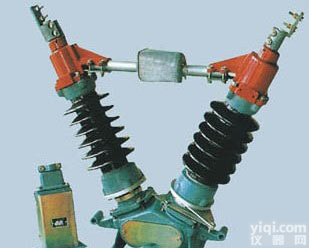 <em>GW4-35/1250 户外高压隔离开关</em>