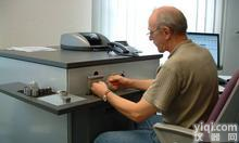  光<em>电火花</em>直读<em>光谱仪</em>