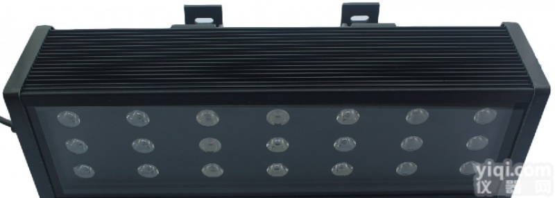 LUYOR-3121 <em>吊挂式</em>LED<em>冷光源</em><em>紫外线</em><em>探伤</em>灯