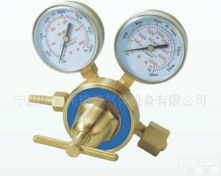  出口型氧气<em>减压器</em>YQY-08A<em>全铜</em>
