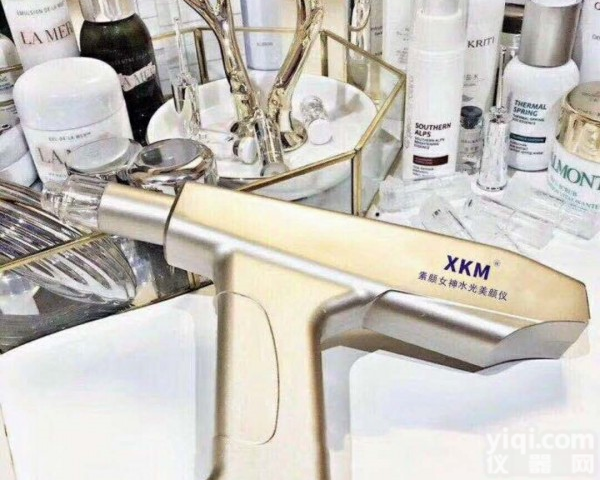 纳米无针水光仪改善法令纹<em>鱼尾纹</em>