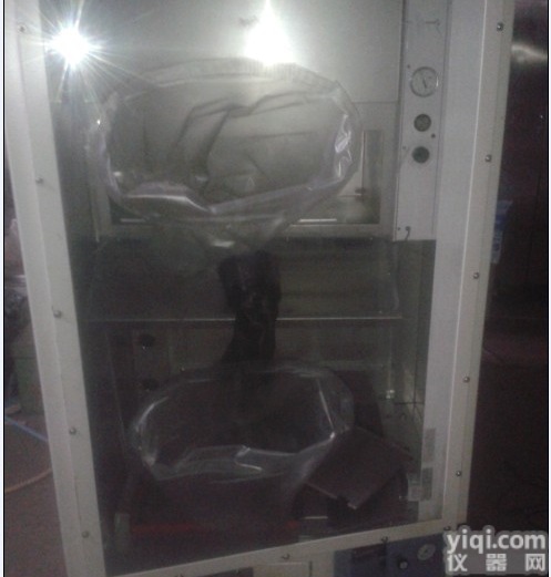 二手<em>进口厌氧培养箱</em>