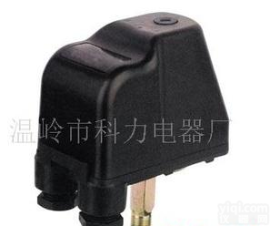  <em>水泵</em>压力<em>控制器</em>/<em>压力开关</em>