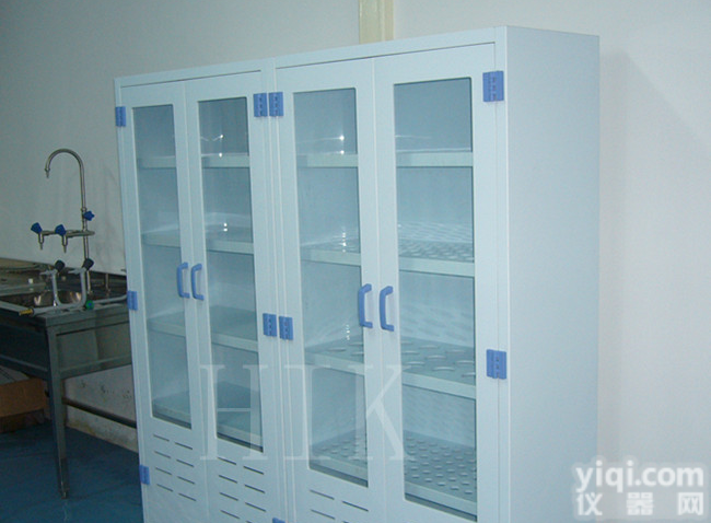900*450*1800 <em>酸碱柜</em>