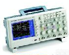 <em>TDS1000B</em>/<em>TDS2000B</em> <em>TDS1000B</em>/<em>TDS2000B</em>数字存储示波器