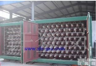 <em> 天然气瓶集装阁</em>