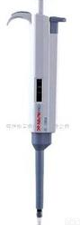  <em>手动可调式移液器</em> 手动移液器