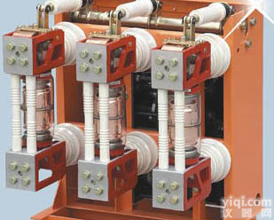 ZN28-12T/630-20 户内高压真空断路器