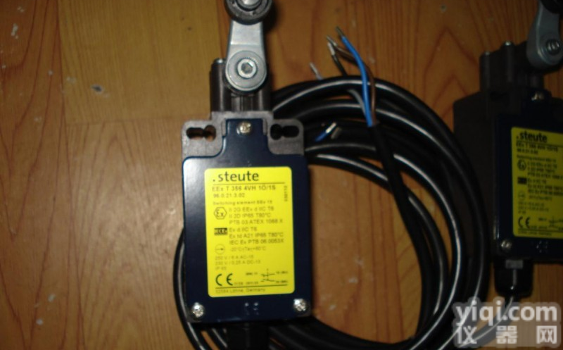 EEX <em>355</em> 4V3H 10/1S STEUTE防爆开关