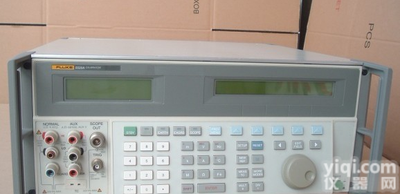 FLUKE5700A FLUKE572 <em>校准仪</em>