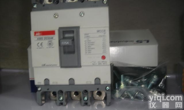 <em>ABS</em>-<em>103</em> b <em>ABS</em>-<em>103</em> b 7塑壳断路器
