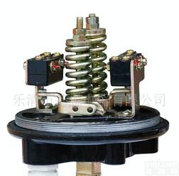  <em>船用</em>压力继<em>电器</em>、压力控制器、浮球控制器