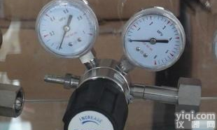  不锈钢<em>减压器</em> R21SLGK 特气<em>减压器</em>，<em>氯气</em><em>减压器</em>，氯化氢<em>减压器</em>