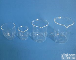  石英仪器，<em>石英烧杯</em>