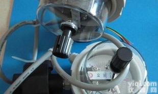  电<em>接点</em>式<em>压力表</em>   华记<em>压力表</em>