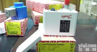  丹佛斯压力开关/压力<em>控制器</em>KPI  轻<em>工业</em>压力开关