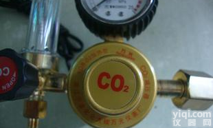  厂家直销二氧化碳<em>减压器</em>，<em>CO2</em><em>减压器</em>，二氧化碳<em>减压器</em>