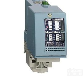  施耐德压力开关 机电压力传感器 XMLC010B2S11 可调量程压力开关