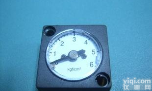  27X27方型<em>塑壳</em>嵌入式<em>压力表</em>