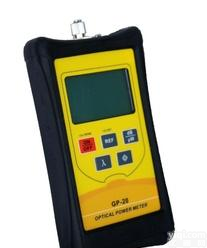  <em>光功率计</em>能准确<em>测量</em>800-1700nm波长的光功率