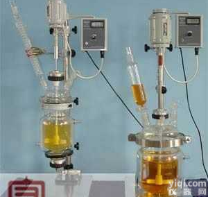 <em>TFD-3  双层玻璃反应釜TFD-3</em>