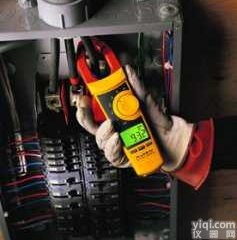 Fluke 337（<em>福禄克</em>）  <em>数字</em><em>钳型表</em>