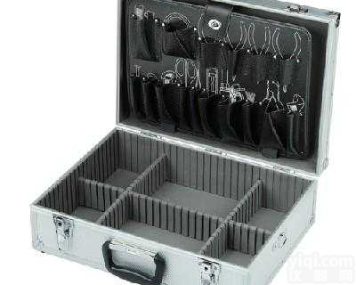 9PK-730N  9PK-730N, <em>白铝</em><em>工具箱</em>（458x330x150mm）