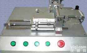 <em>偏光片</em><em>贴合</em>机