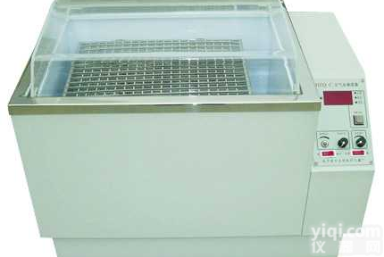 <em>HZQ-C  双层气浴恒温振荡器</em>