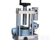 <em>DY-30  电动压片机</em>