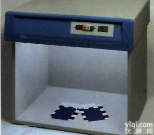 Byko-spectra <em>迷你型</em>  Byko-spectra <em>迷你型</em> –经济实用的<em>通用</em>型标准光源灯箱