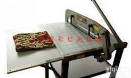 400  <em>布料</em><em>裁边</em>机，裁布机，吊卡面料花边<em>裁切机</em>