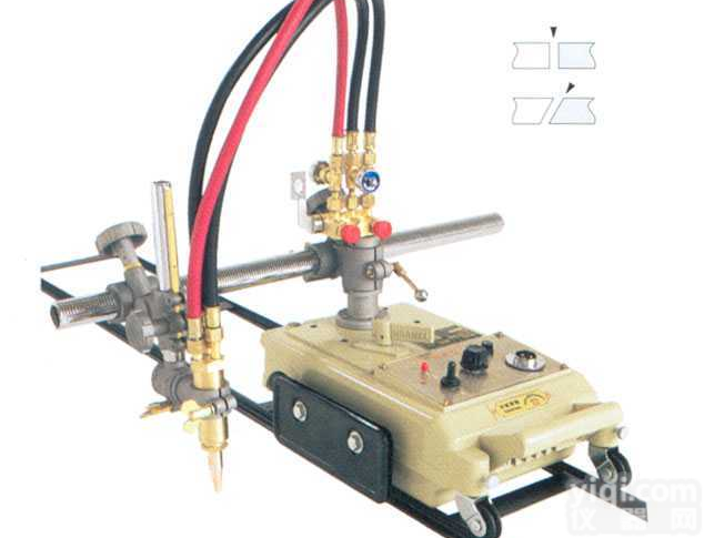 CG1-30（改进型）  <em>半自动</em>火焰<em>切割机</em>