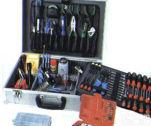 CT-840  专业<em>高级电工工具箱</em>（75件组）