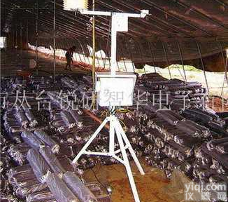 <em>RYQ-4  农田小气候自动观测仪</em>