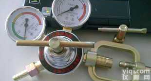 <em>乙炔</em><em>减压器</em>YQE-03  <em>乙炔</em><em>减压器</em>YQE-03