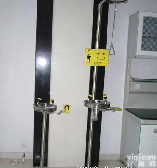 <em>广州</em>伟昌实验设备——实验室仪器/<em>落地式</em>冲淋洗眼器