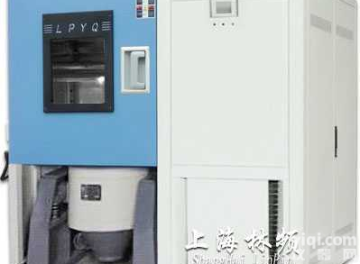 三综合<em>实验箱</em>  大型<em>温湿度</em>振动三综合<em>实验箱</em>