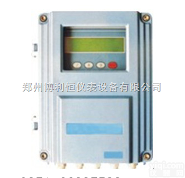 <em>智能超声波流量计</em>  <em>智能超声波流量计</em>