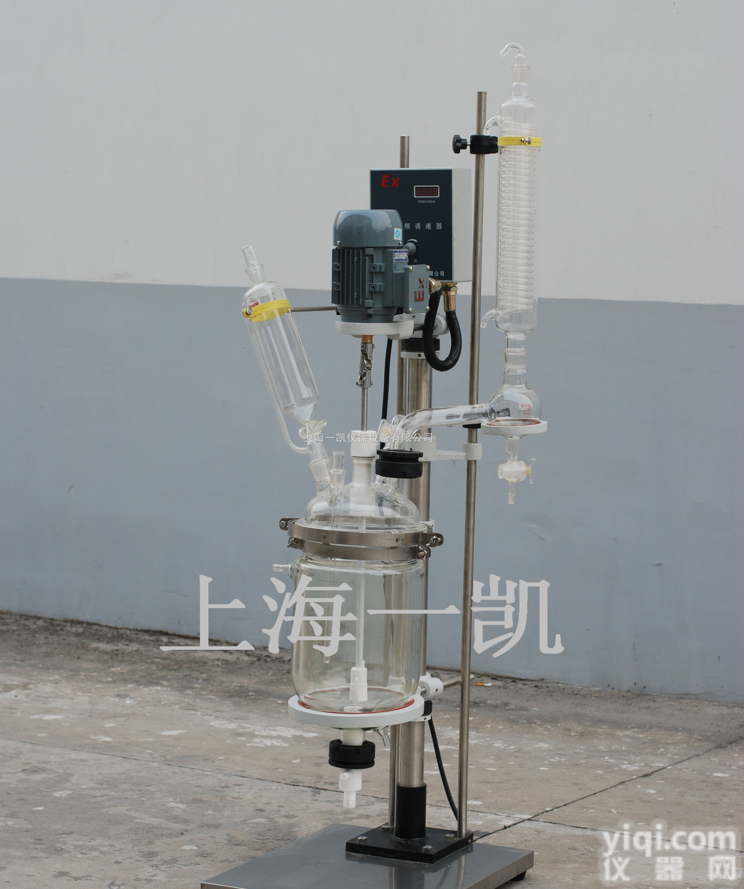 S212--2L  <em>双层</em><em>玻璃</em><em>反应釜</em>S212-2L