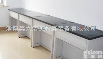900*600*800  <em>山东</em><em>天平台</em><em>天平台</em>厂家实验室设备