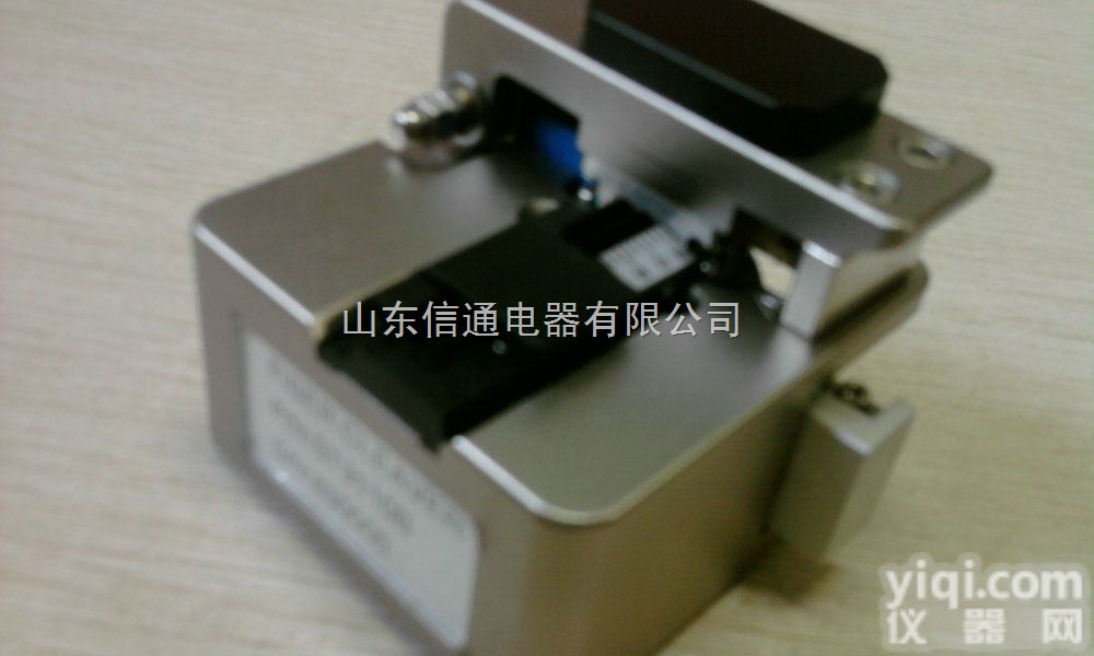 <em>ST3110B</em><em>光纤</em>切<em>割刀</em>