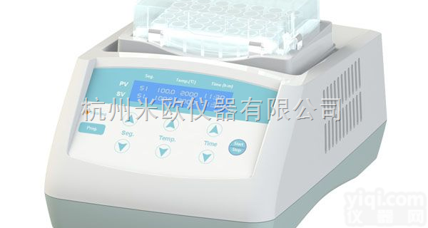 DTC100  <em>干式</em>制冷型<em>恒温器</em>