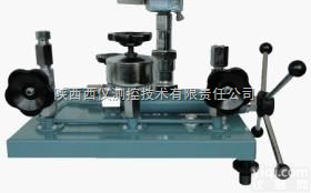 台式<em>液体活塞式压力计</em>YS-60