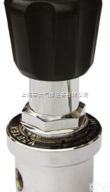 391LX-15  391L系列配管用<em>减压器</em>中小流量<em>气体</em><em>减压器</em>