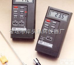 <em>TES-1320  数字式测温仪</em>