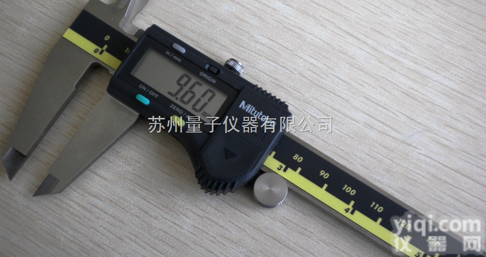 500-171-20  <em>数显</em><em>卡尺</em>_带SPC数据输出<em>数显</em><em>卡尺</em>_三丰<em>数显</em><em>卡尺</em>