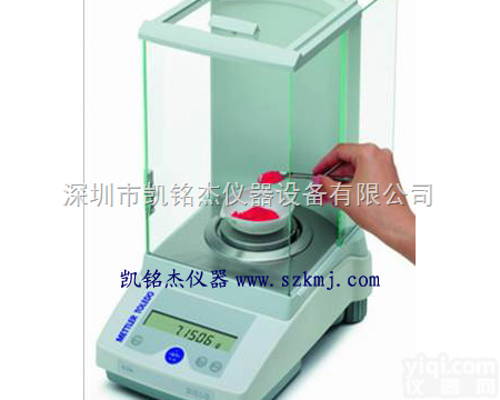 梅<em>特勒</em><em>AL104</em>电子<em>天平</em>  梅<em>特勒</em><em>AL104</em>电子<em>天平</em>